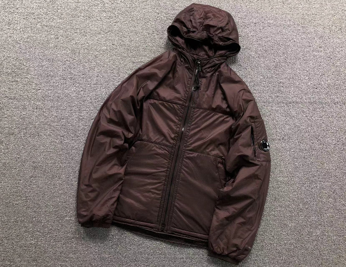 Veste légère à capuche bordeaux pour homme