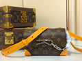 Sac marron à motif et sangle orange pour femme