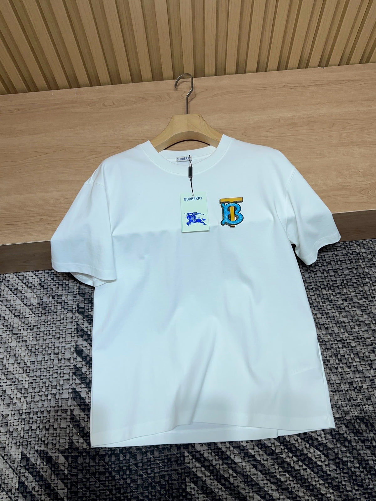T-shirt bleu ciel pour homme