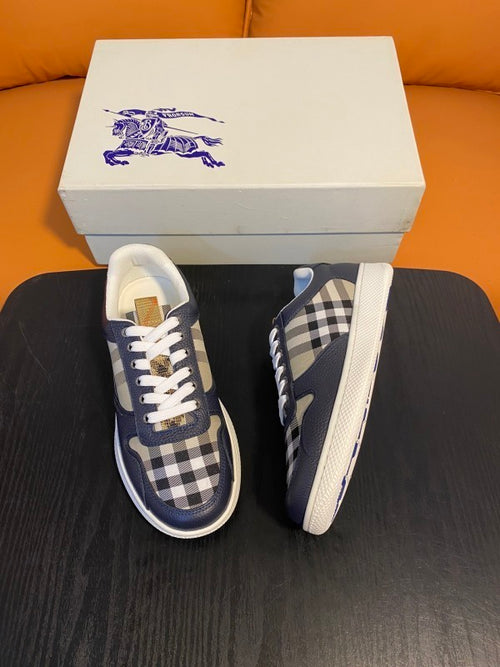 Baskets blanches à carreaux pour homme