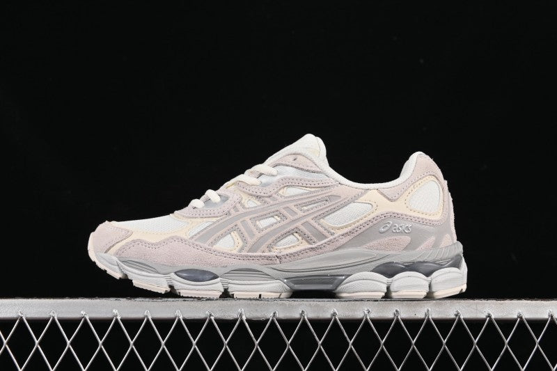 Baskets running beige rosé pour homme