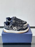 Baskets bleu marine et grises pour homme