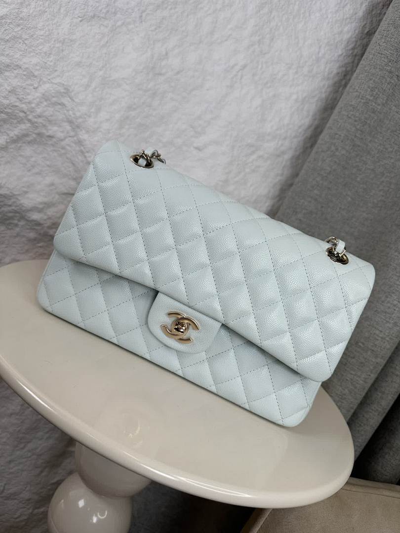 Sac matelassé bleu ciel à rabat pour femme