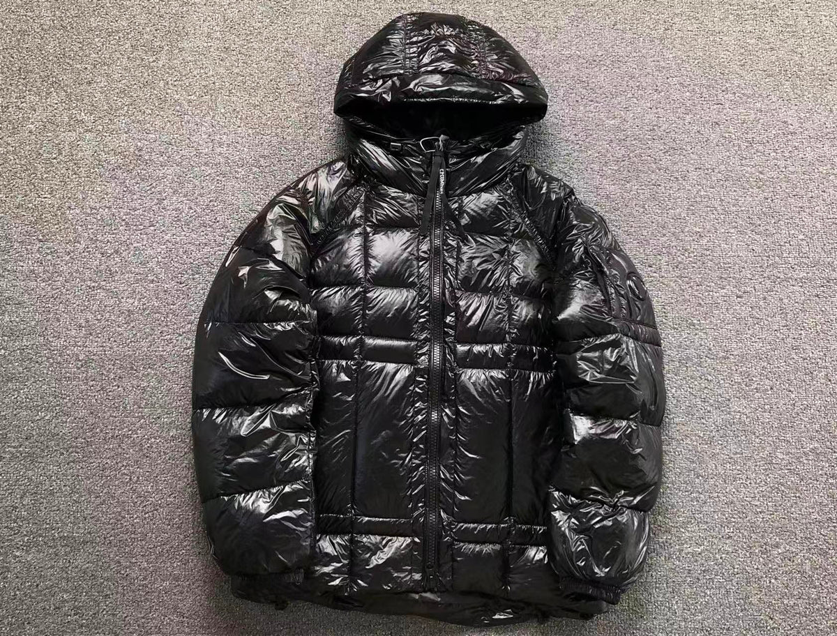 Doudoune noire brillante pour homme