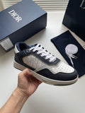 Baskets noires et blanches pour homme