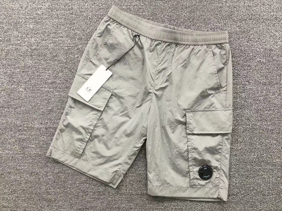 Short cargo beige pour homme