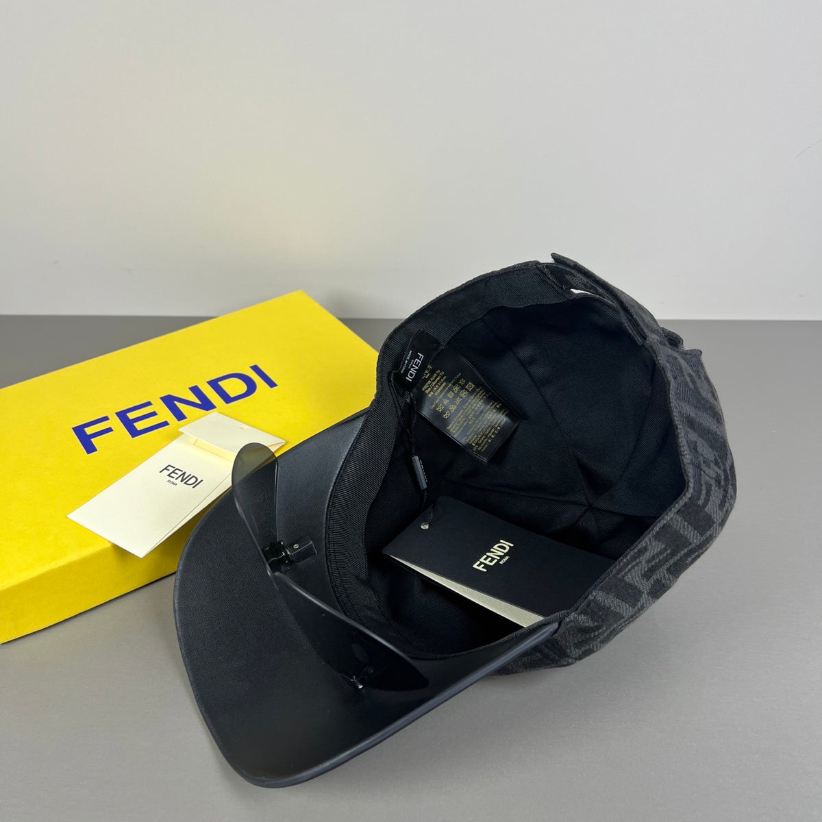 Casquette noir & lunette